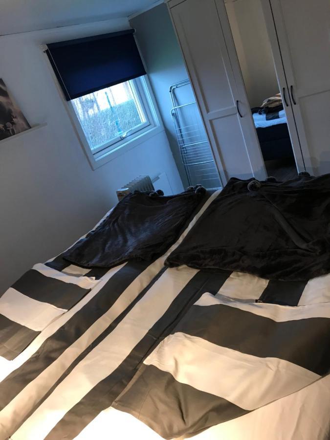 Stuga Naera Havet Och Centrum Halmstad Exterior foto